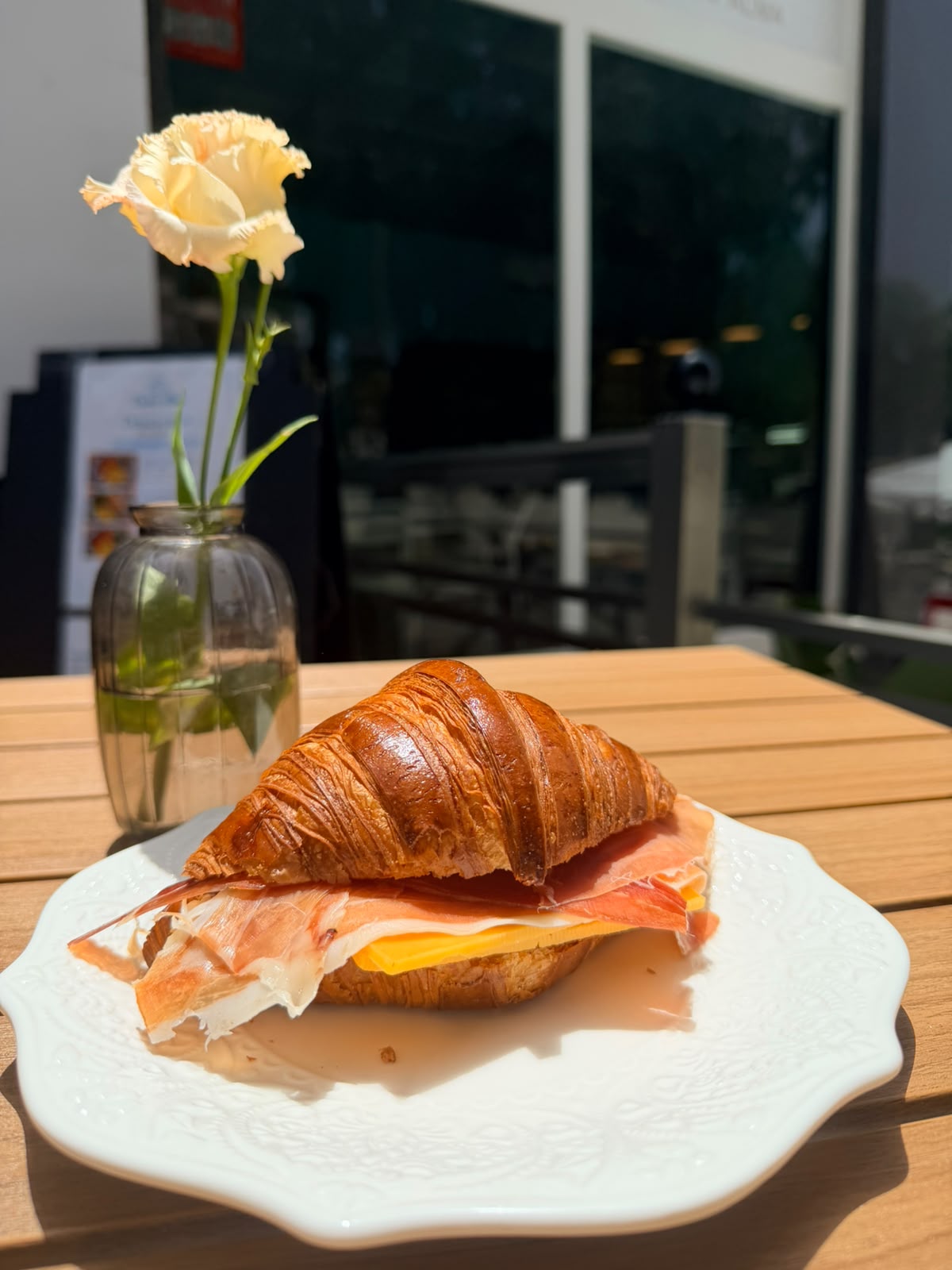 Ham & cheese croissant